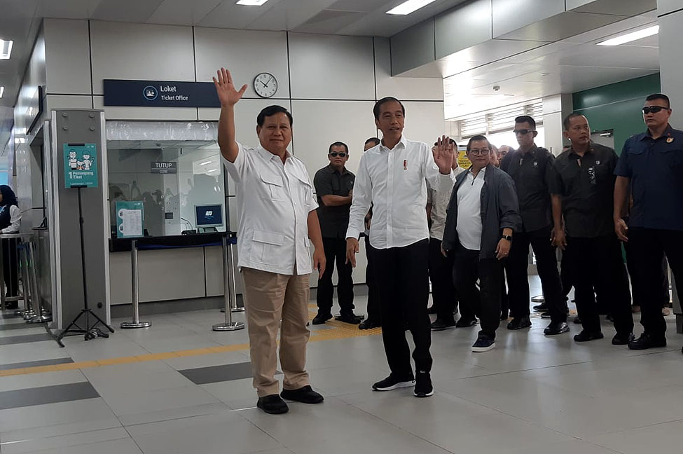 prabowo-ucapkan-selamat-kepada-jokowi-kembali-jadi-presiden-terpilih